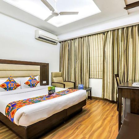 Fabhotel Metro35 Csandígarh Kültér fotó