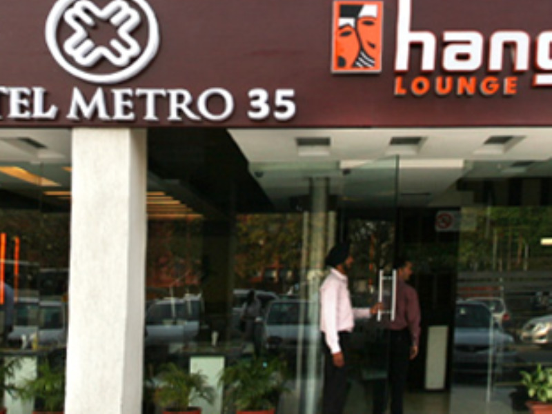 Fabhotel Metro35 Csandígarh Kültér fotó