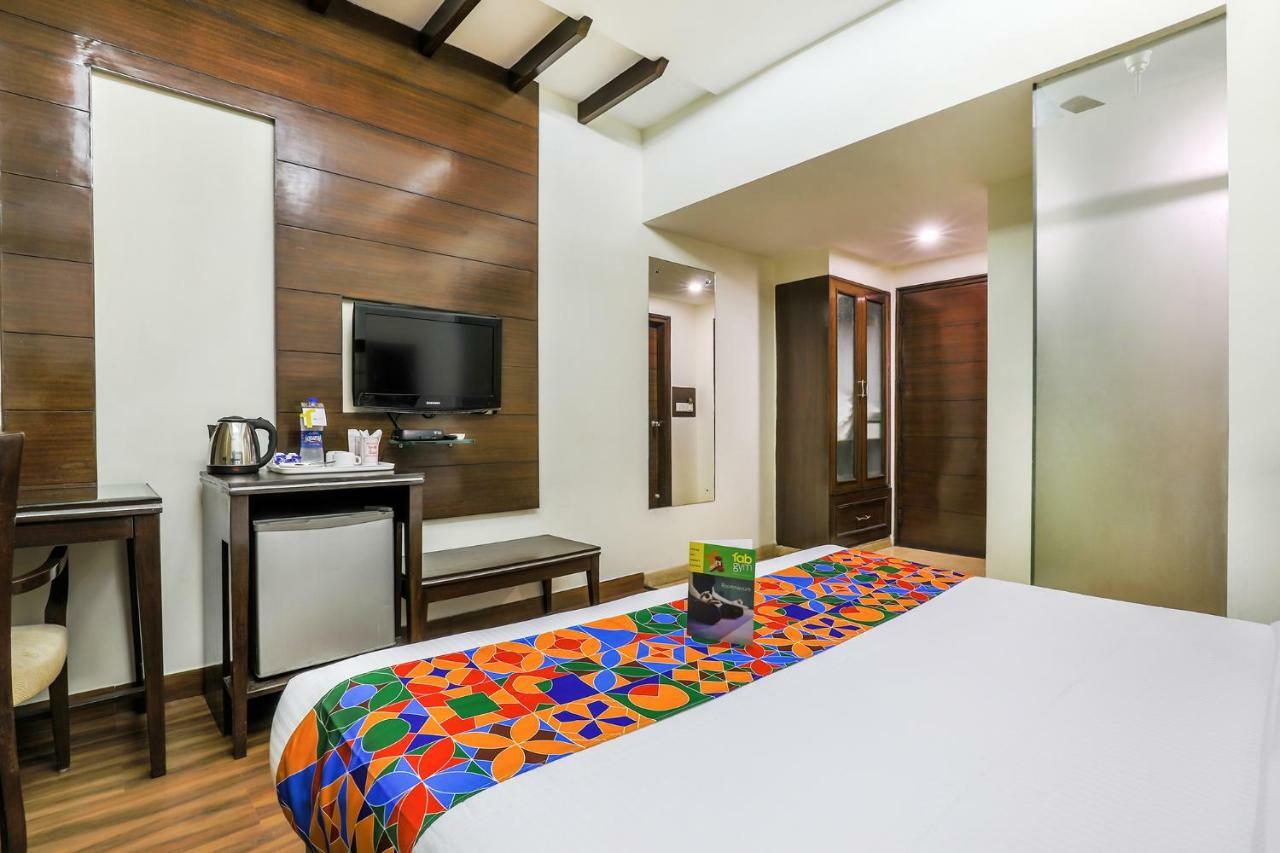 Fabhotel Metro35 Csandígarh Kültér fotó