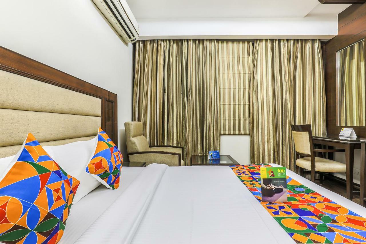 Fabhotel Metro35 Csandígarh Kültér fotó
