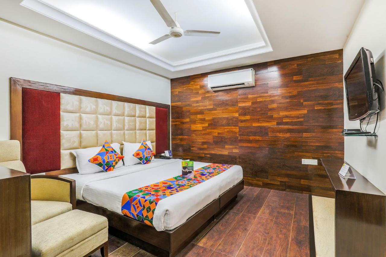 Fabhotel Metro35 Csandígarh Kültér fotó