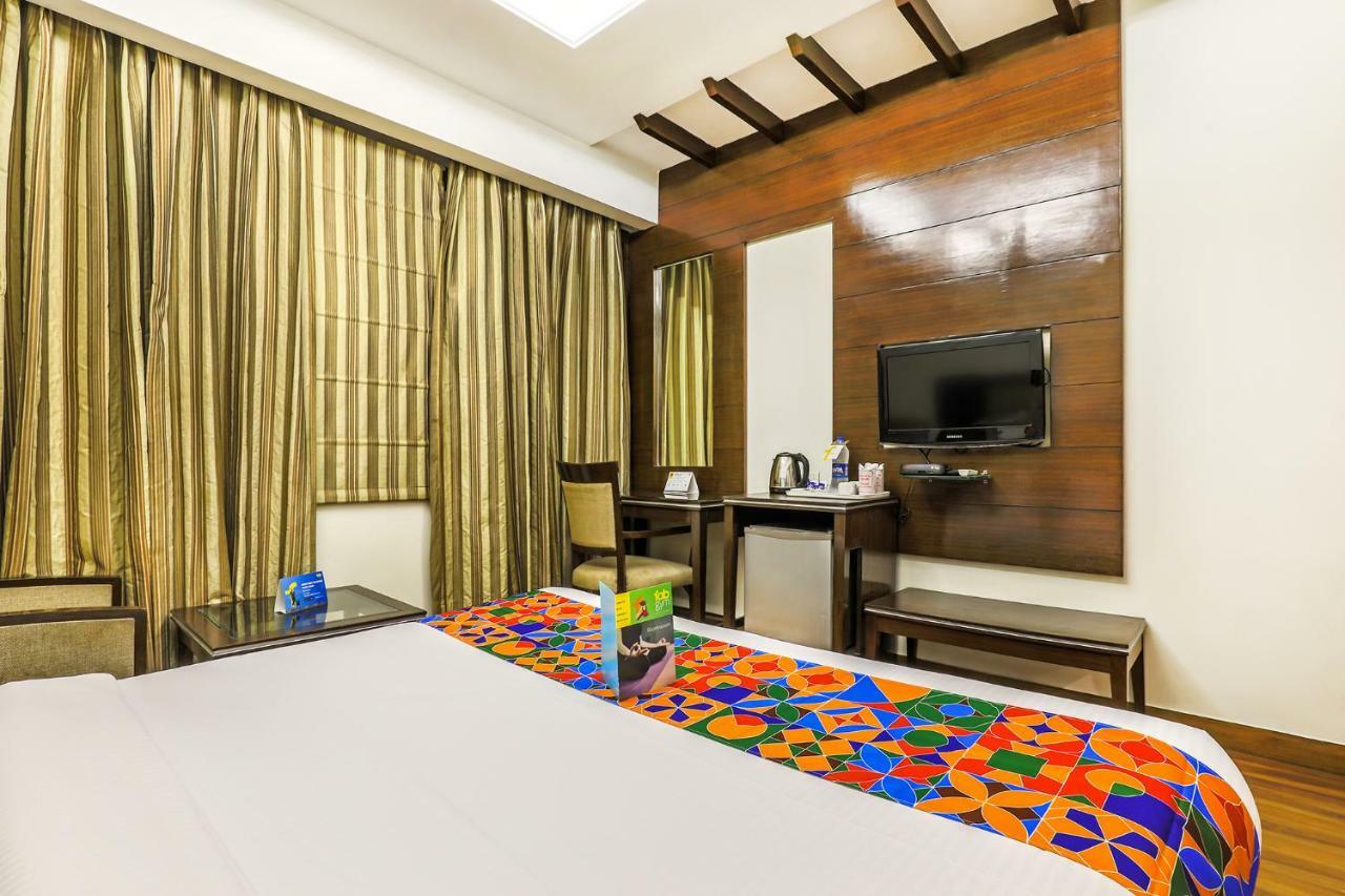 Fabhotel Metro35 Csandígarh Kültér fotó