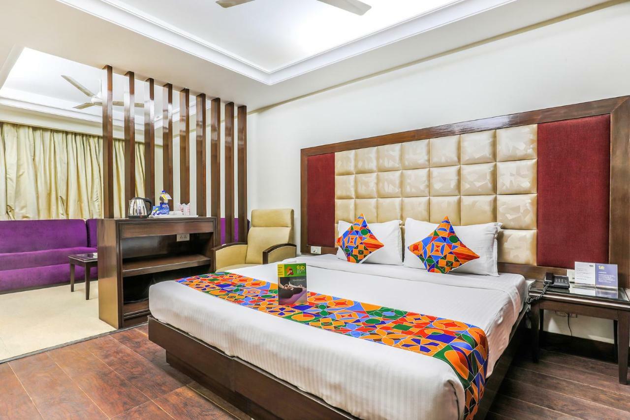 Fabhotel Metro35 Csandígarh Kültér fotó